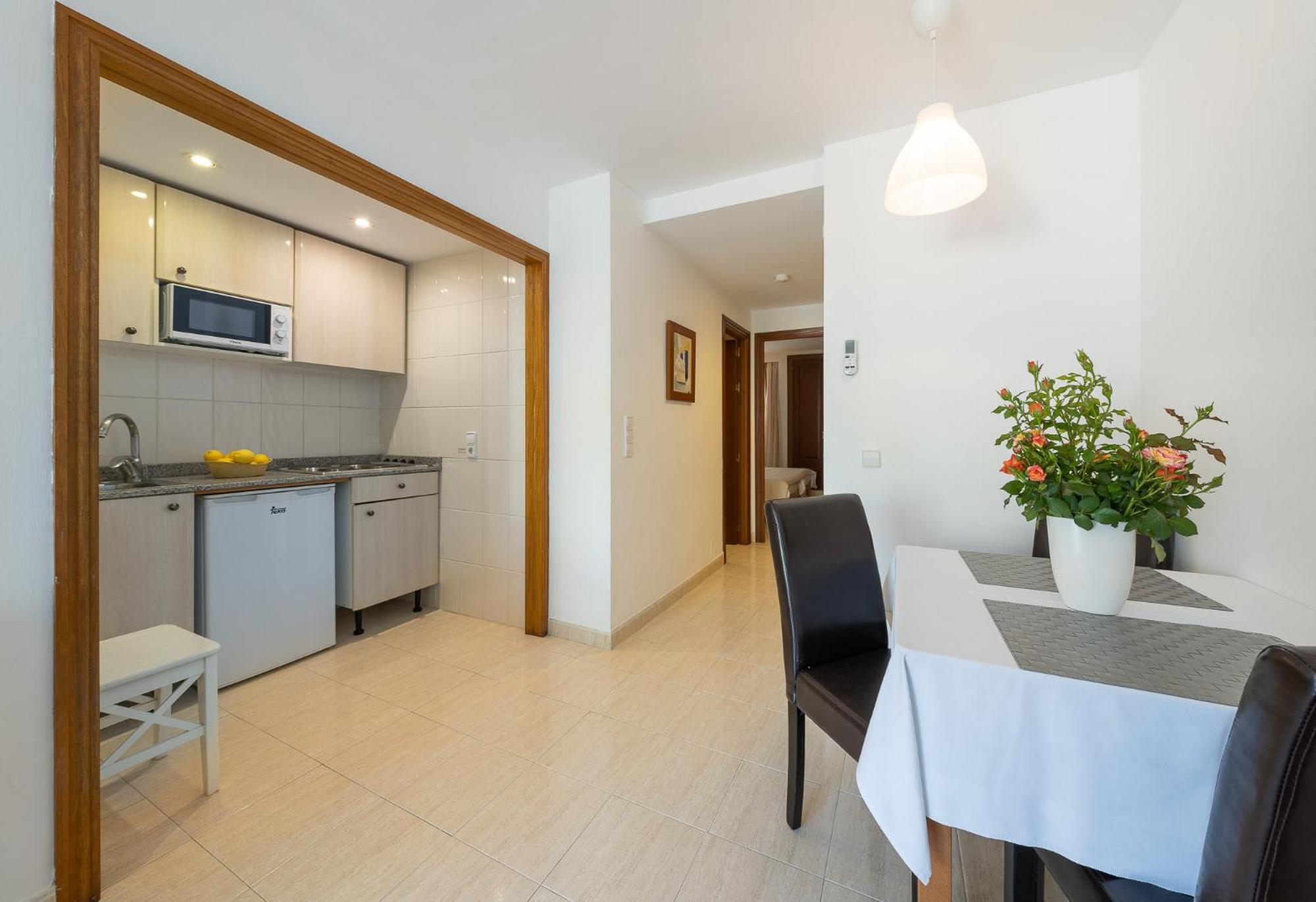 Apartamentos Los Tilos Пегера Екстер'єр фото